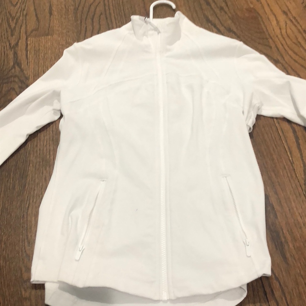 Define jacket white size 6
